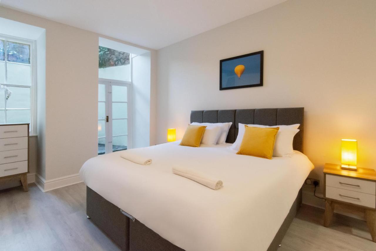 Free Parking! Very Large 2 Bedroom Clifton Flat Bristol Exterior foto