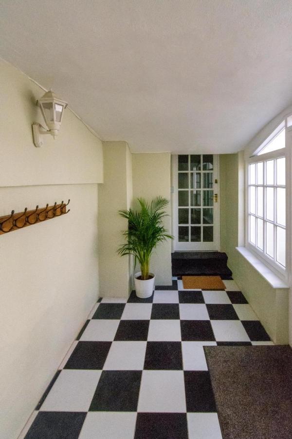 Free Parking! Very Large 2 Bedroom Clifton Flat Bristol Exterior foto